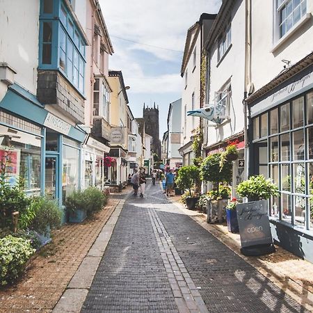 Top Storey Dartmouth Bagian luar foto